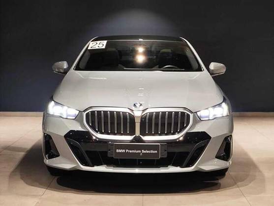 BMW 530e 2.0 TWINPOWER PHEV M SPORT AUTOMÁTICO